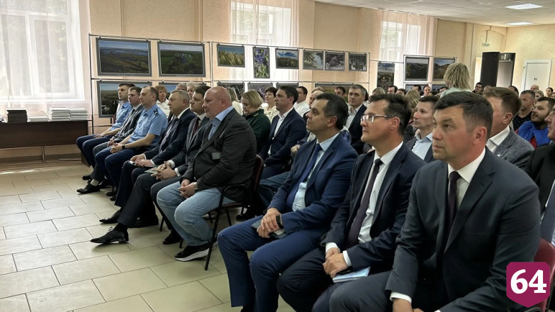 В Саратове экологам вручили награды и почетные грамоты 